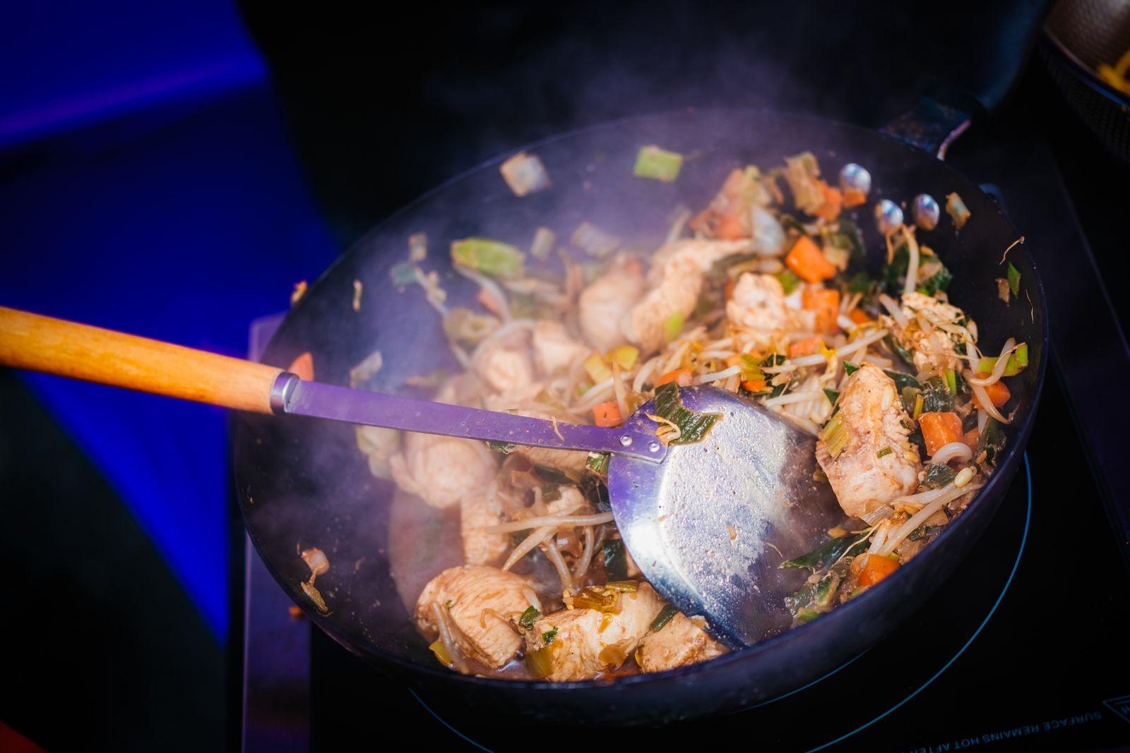 Pollo Salteado con Verduras al Wok