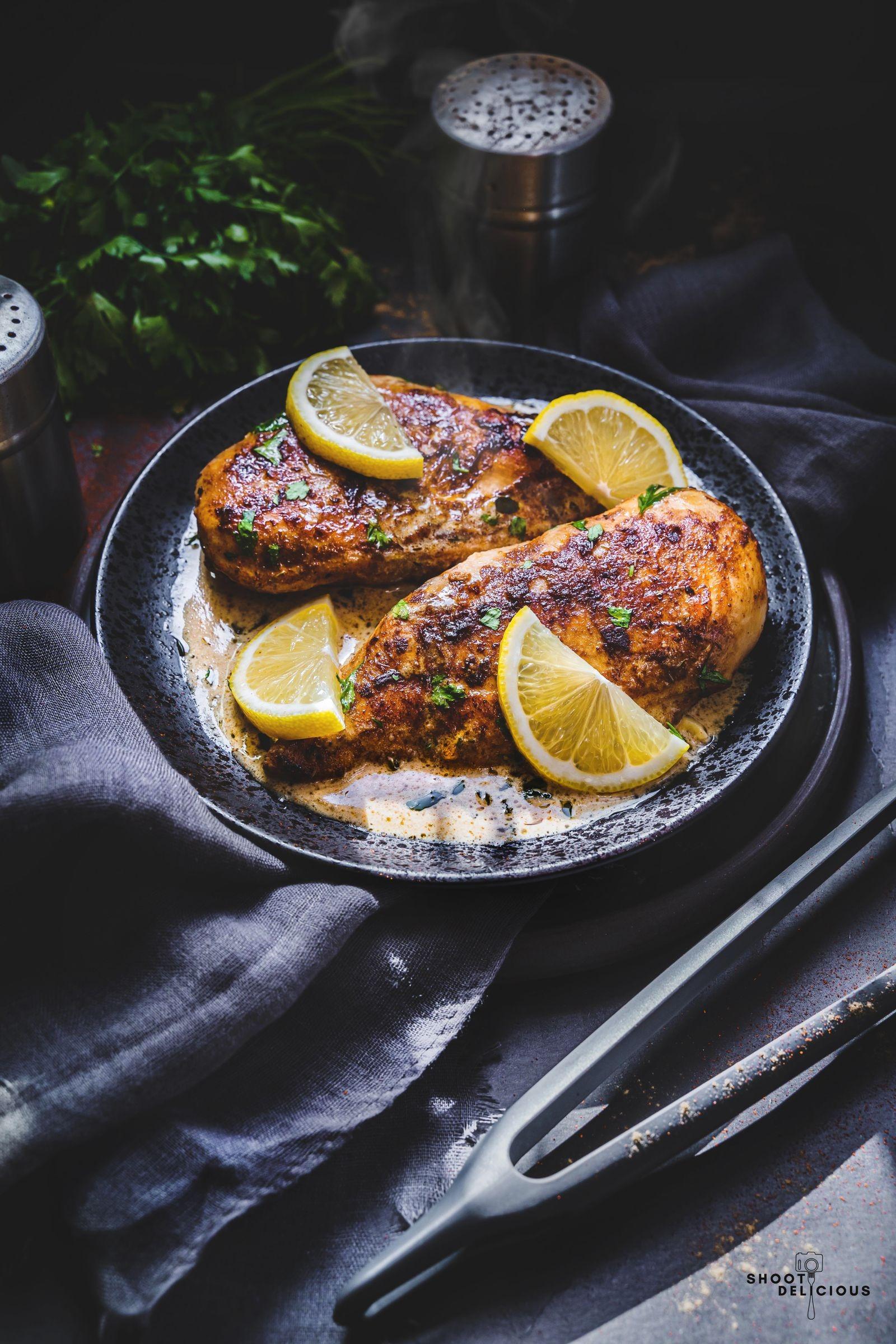 Pechugas de Pollo a la Plancha con Limón y Perejil