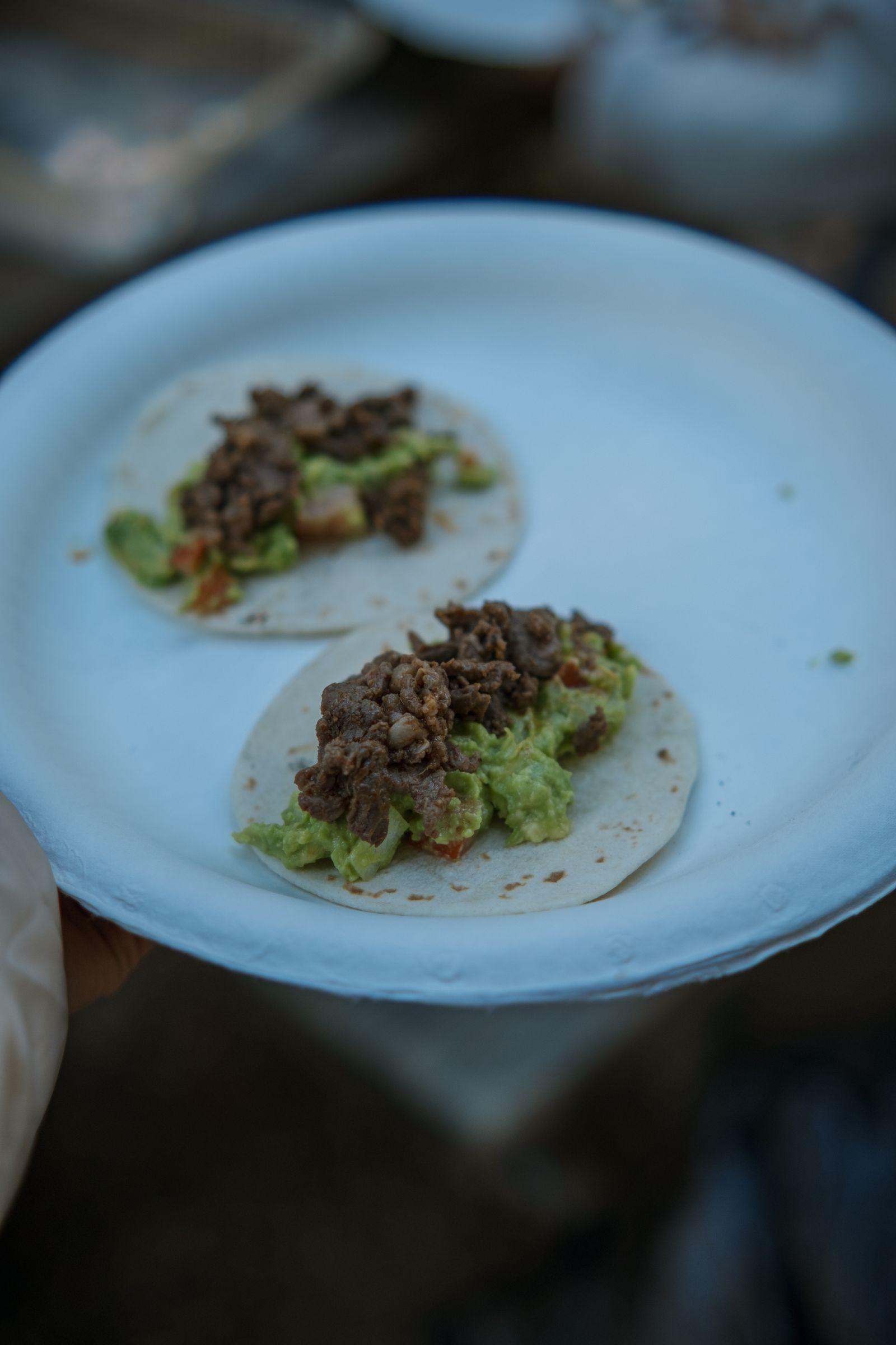 Tacos de Ternera Rápidos con Guacamole